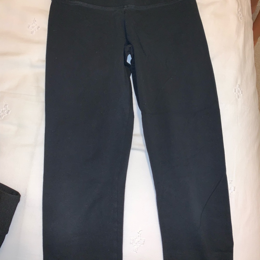 PINK Yoga Leggings - Picture 3 of 4